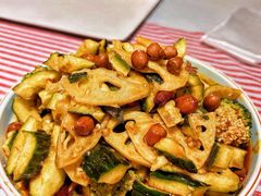 -九喜龙虾(凤城六路直营店)