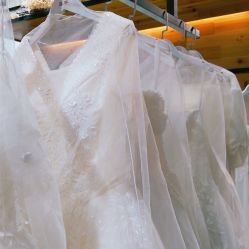 -菲林婚纱摄影工作室