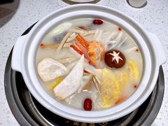 -三人行骨头王火锅(长寿店)