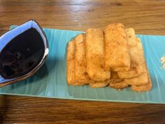 -靓蛙馆