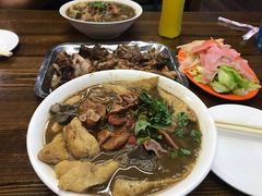 -卤煮老北京酱肉馆