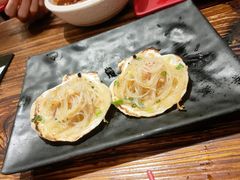 鲜活烤扇贝-红料理|串串有瘾·烧烤(吴中路店)