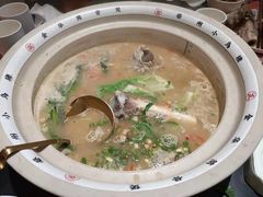 -小乌猪·金华筒骨煲(永盛购物广场店)