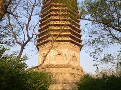 -玲珑塔公园