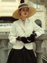 -黑马婚纱摄影