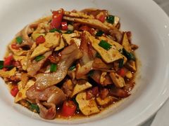 香干炒卤耳尖-辣可可·小炒黄牛肉(望京凯德MALL店)