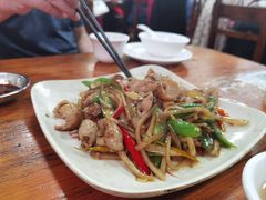 -始兴县农家小院餐馆