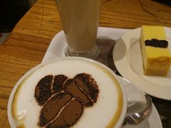 莫林榛果风拿铁-COSTA COFFEE(上海月星环球港店)