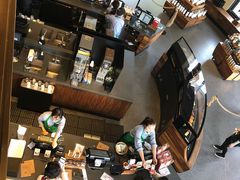 -星巴克(迪士尼小镇店)