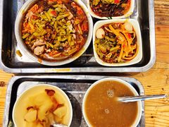 鸳鸯螺蛳粉-西环肥仔螺蛳粉(总店)