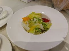 -万龙洲海鲜(大兴绿地缤纷城店)