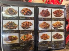 -BHC炸鸡(明洞总店)