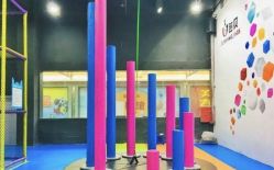 -蹦贝运动中心·蹦床·攀岩·闯关(龙岗店)