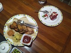 本地椒香酸辣汤锅-良木缘咖啡西餐(蜀汉路店)