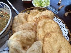 -蓝田九大碗民俗食府(蓝田店)