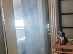 -喜鹊愉家酒店(郑州曼哈顿博览中心地铁站店)