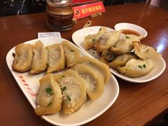 -小姜锅贴(凤凰街店)