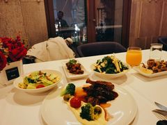-WOLFGANG PUCK KITCHEN & BAR(迪士尼小镇店)