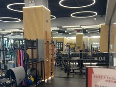 -Z&B Fitness Studio·Gym(前滩L+PLAZA店)