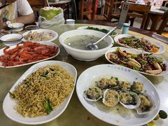 -四川小胡子海鲜(丁村万人海鲜广场店)