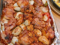 -老东镇啤酒屋海鲜加工·蒸汽海鲜·海鲜烧烤(台东店)