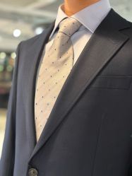 -BRANS PORO布朗斯伯勒西装高级定制·瑞璞西装(金陵店)