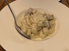 土豆面配香肠蓝乳酪酱-La Tavernetta(Bar à Vin)(乌鲁木齐路店)