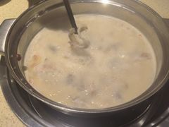 -煲大王猪肚鸡·椰子鸡火锅(红谷滩万达店)