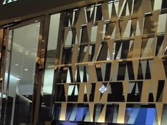 -滨海湾金沙购物商场