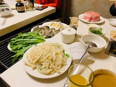 -八先生涮肉房(三里河店)