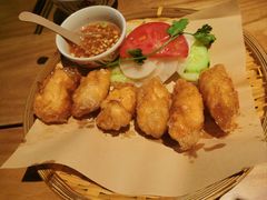 -大头虾越式风味餐厅(光明广场店)