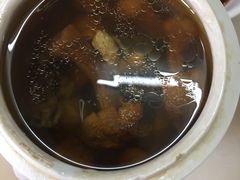 姬松茸炖乌鸡-国英炖品店(甲子路店)