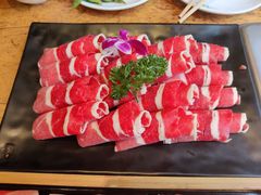 精品肥牛-草原塞蛮羊火锅城(港湾店)