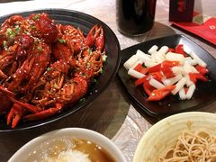 -巴厘龙虾·榜首油焖大虾(音乐学院·沿江酒馆店)