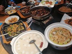 -鑫小城故事·藕汤·家常菜(台北一路总店)