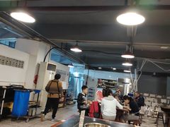 -邓莽子老火锅(中兴路总店)