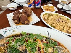 -东北风味思缘食府(对湖路店)