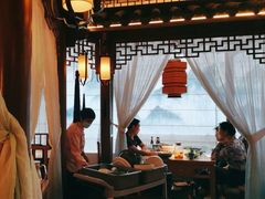 -荷塘秋月·本帮江浙菜(国权路店)