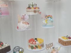面包甜点陈列柜-巴黎优朵烘焙馆(菱角湖壹号店)
