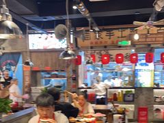 -萍姐火锅·公路夜市(武汉首店)