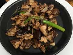 -食间牛排(湖西路店)