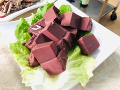 -墨脱石锅椰子鸡•香草鸭•东山羊(大东海店)