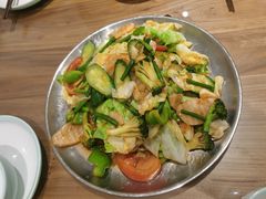 -严记小天府酸菜鱼(西四路店)