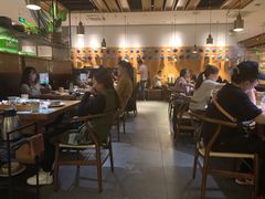 大堂-大头椰·椰子鸡火锅(新梦店)