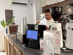 -铁炉咖啡(河下古镇店)