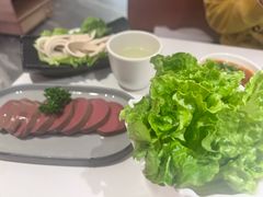 -左庭右院鲜牛肉火锅(环球港店)