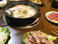 -阿西土陶牦牛汤锅