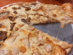 照烧鸡肉和加州小牛肉双拼披萨-披萨Pizza 2002(瑞源·名嘉国际店)