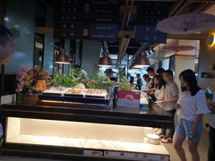 -君瀛四海海鲜自助餐厅(光谷步行街店)