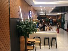 -大光明丽星VIP影城(昌里路杜比全景声店)
